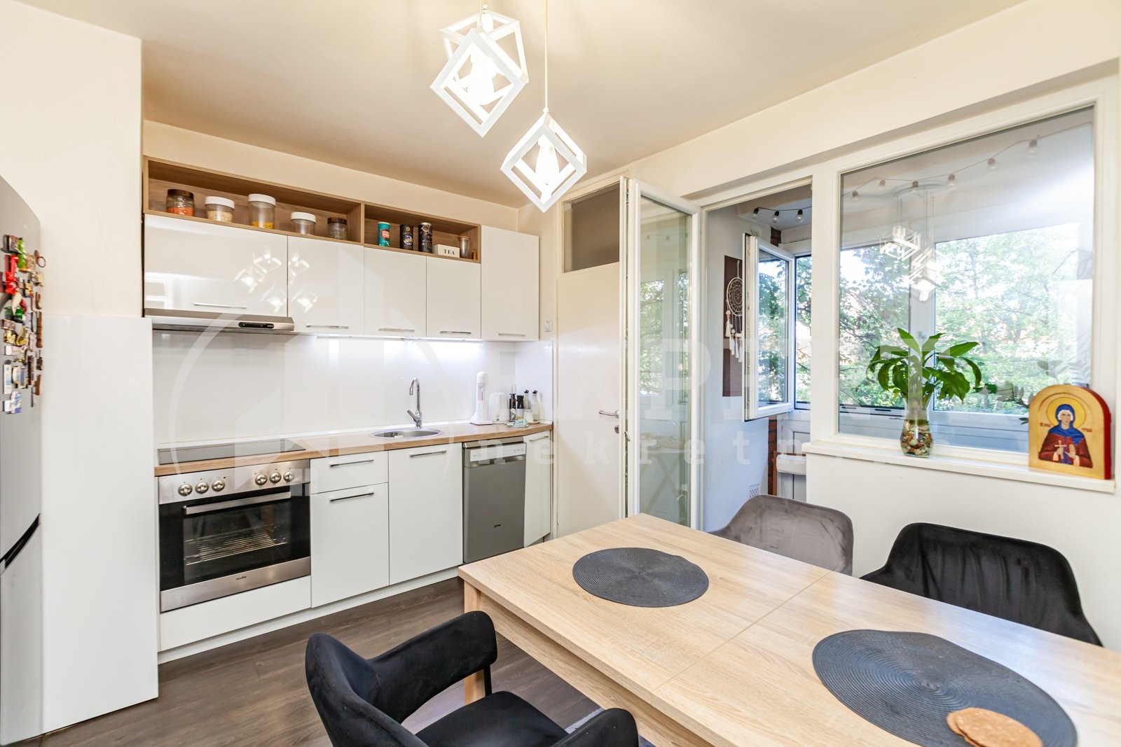 Dvosoban stan, 80 m2, Centar, Obilićev venac ID: p-012523 5