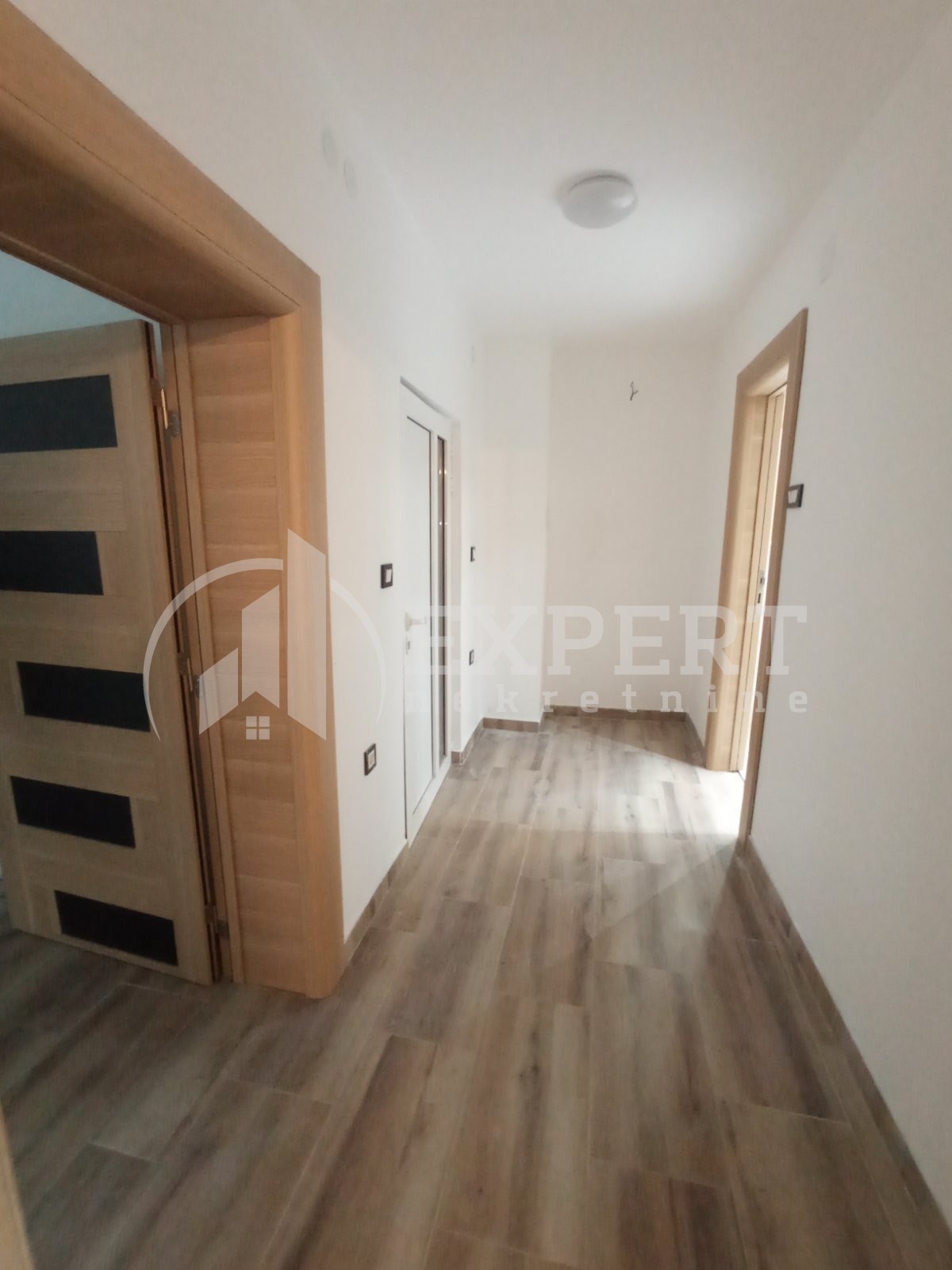 Lokal, 80 m2, Palilula, Vojvode Gojka ID: i-012526 4