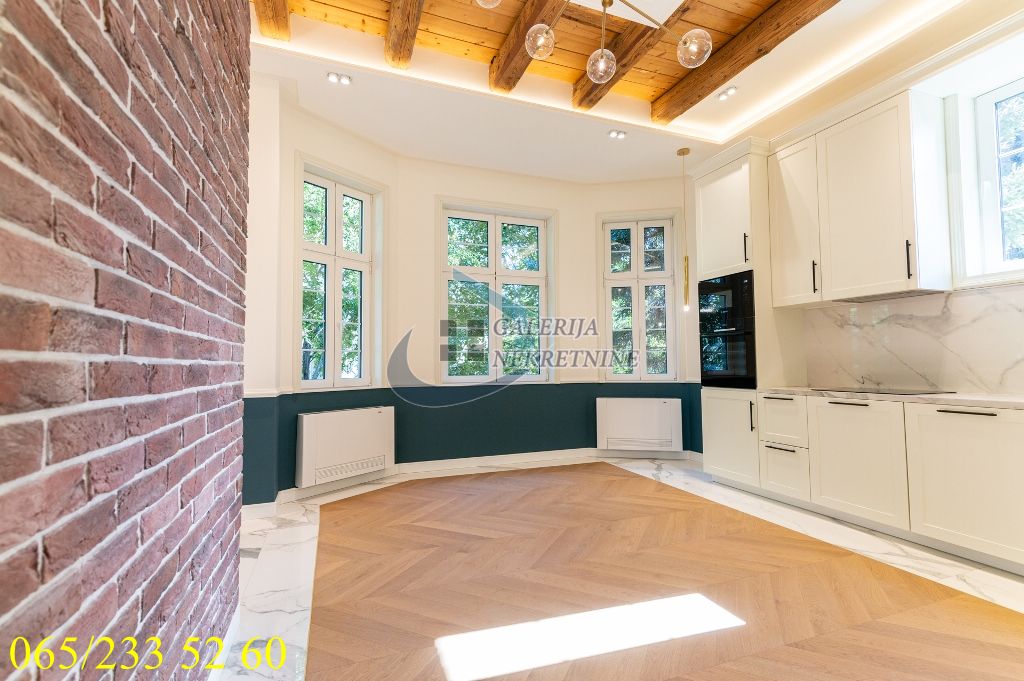 Voždovac  Autokomanda   Jove Ilića 130m2 5