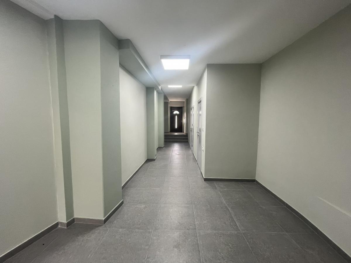 Stambeno - poslovni prostor u centru Jagodine 4