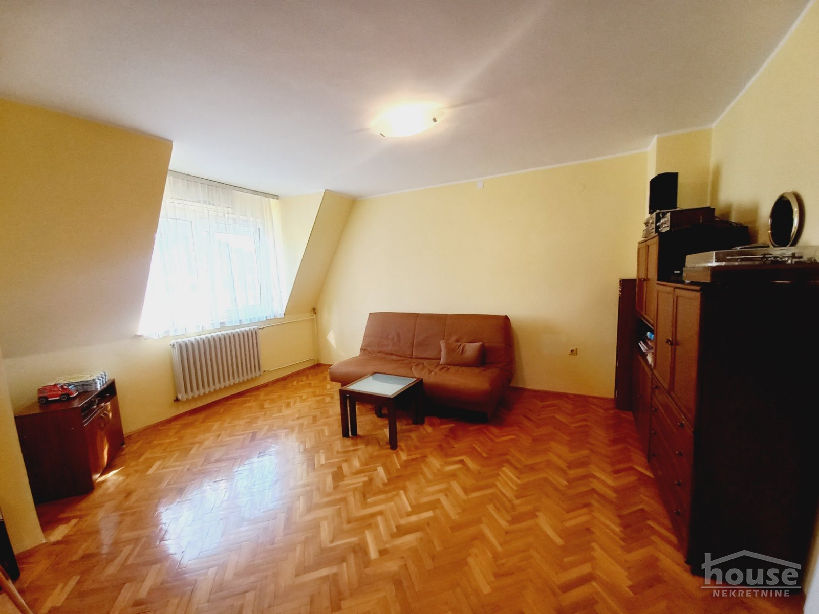 Stan,NOVI SAD,NOVO NASELJE - ŠARENGRAD 61m2,122570€ , ID: 1062566 2