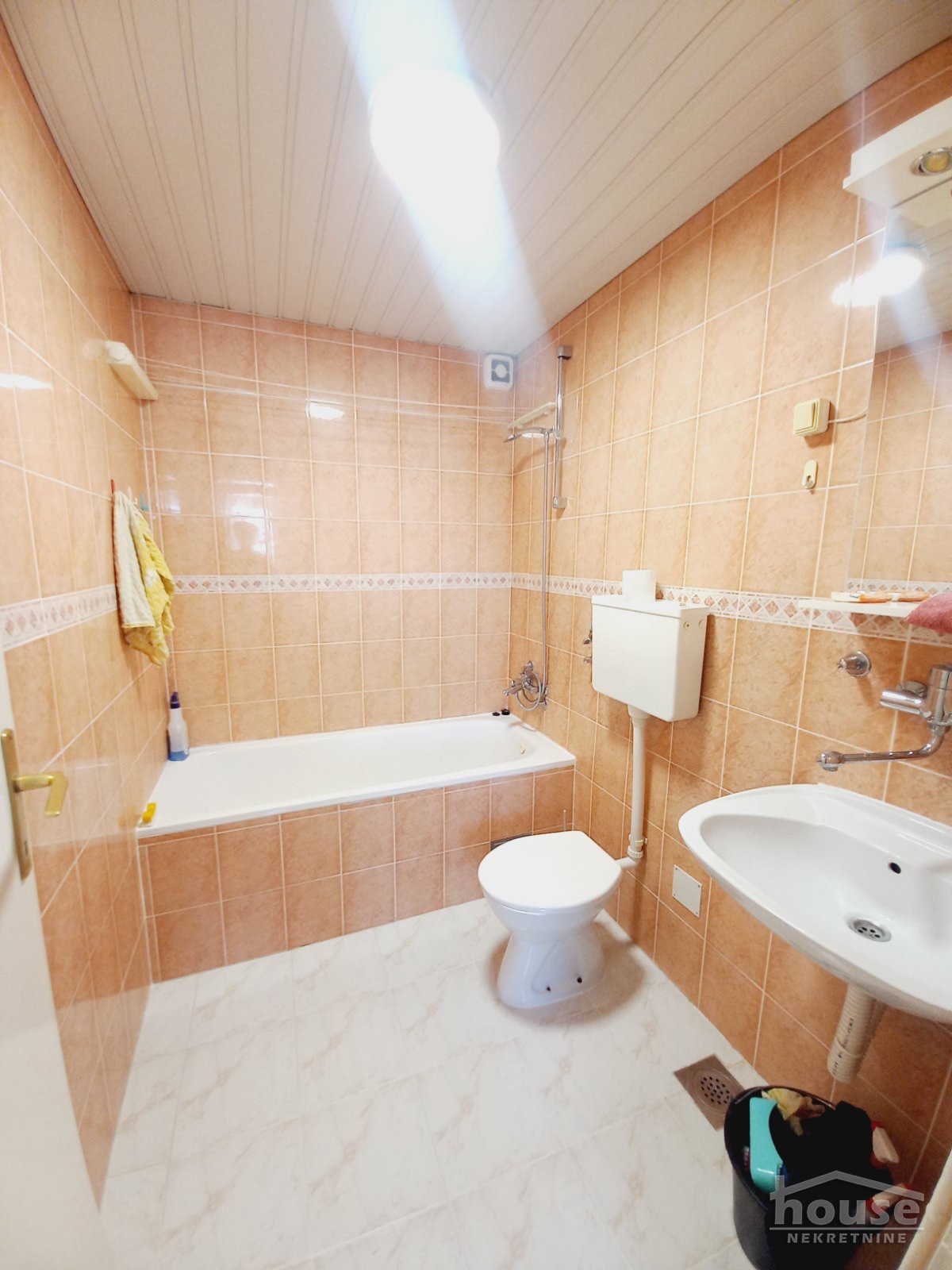 Stan,NOVI SAD,NOVO NASELJE - ŠARENGRAD 61m2,122570€ , ID: 1062566 17