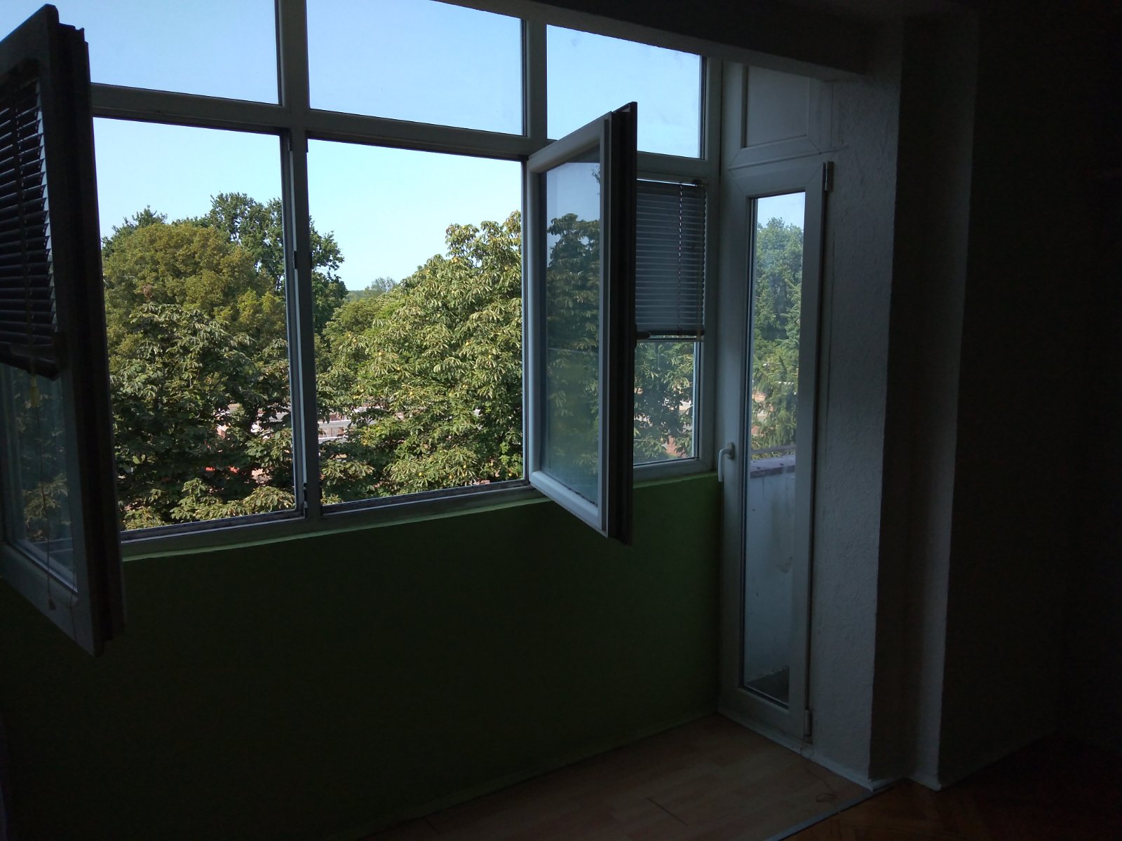 Prodajem garsonjeru 2