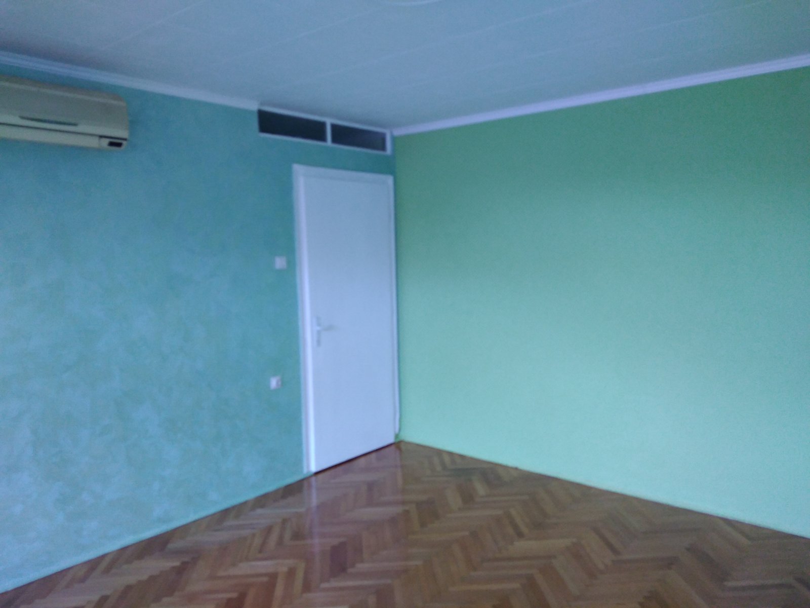 Prodajem garsonjeru 4