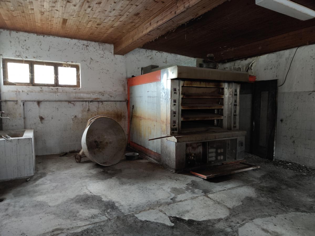 Bivši ŽITOMLIN u Rekovcu na prodaji 42