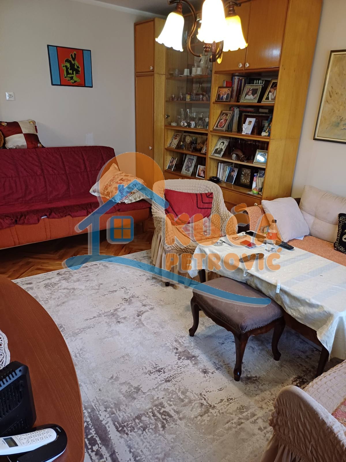 Trosoban stan, 72 m2, Centar, Oblačića Rada ID: i-012565 2