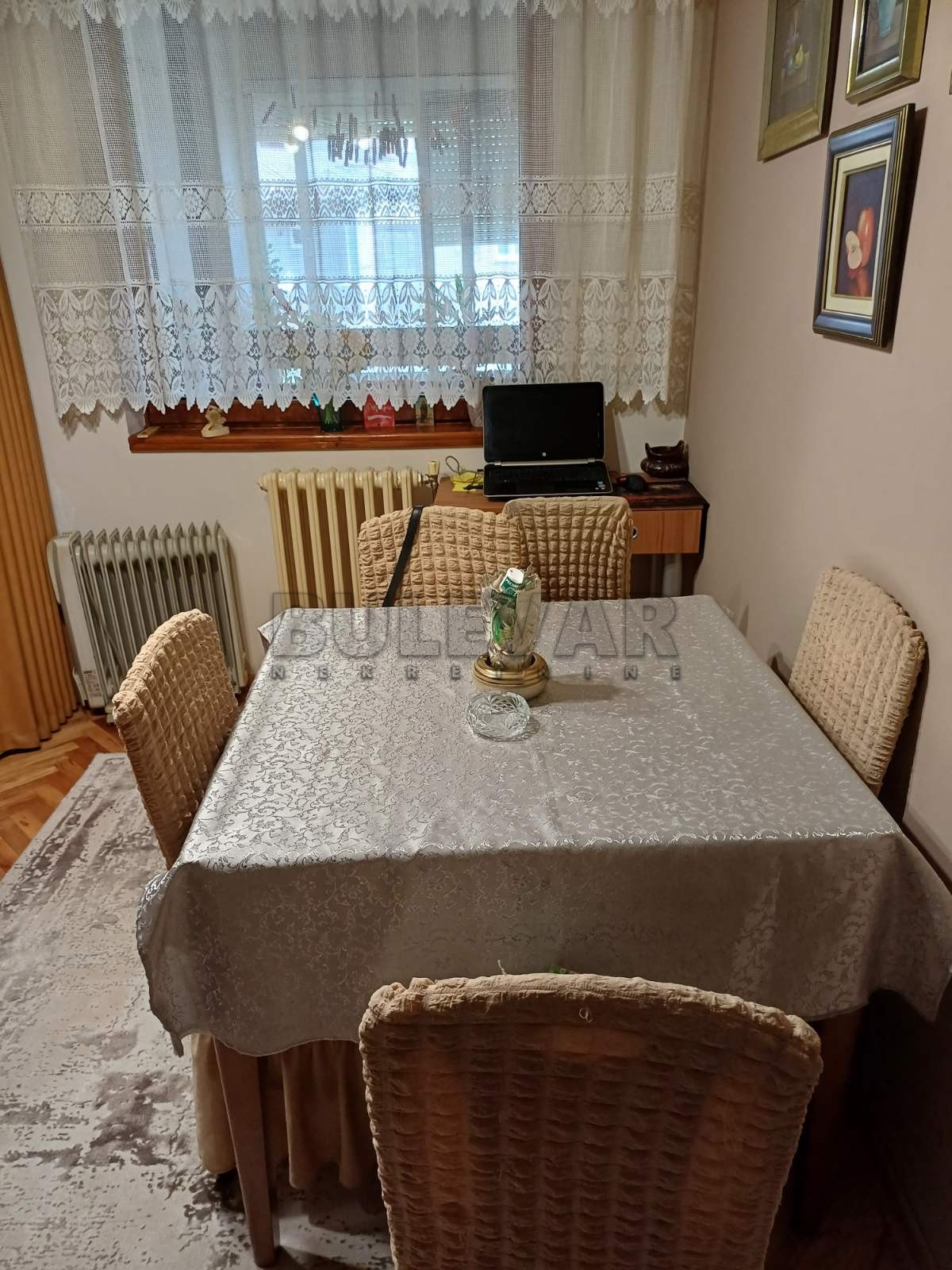 Trosoban stan, 72 m2, Centar, Oblačića Rada ID: i-012565 7