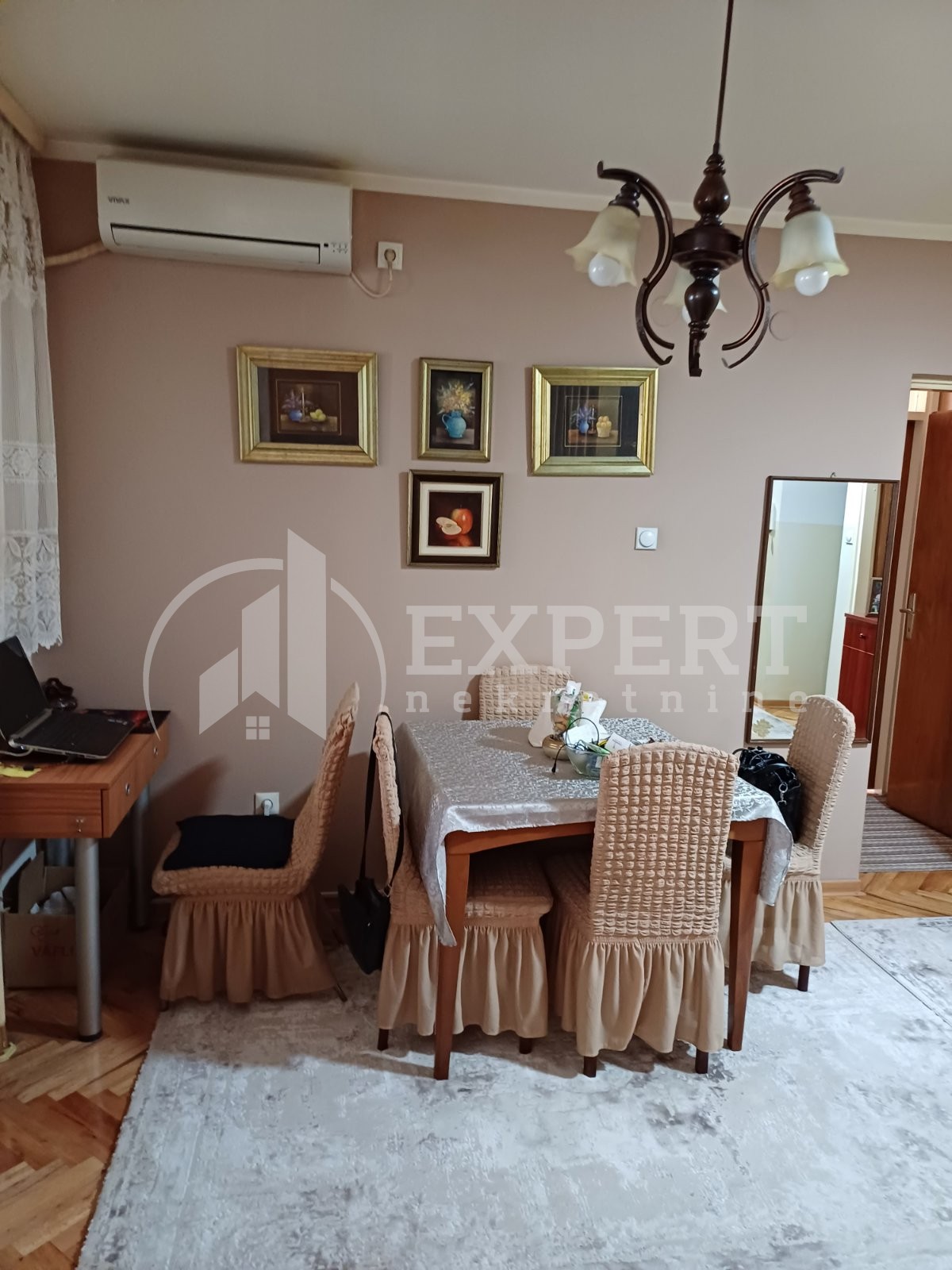 Trosoban stan, 72 m2, Centar, Oblačića Rada ID: i-012565 5