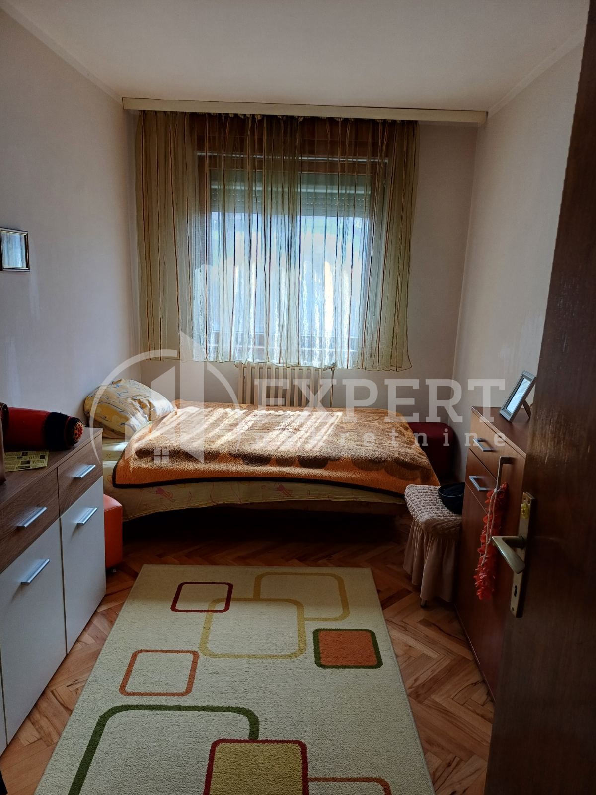 Trosoban stan, 72 m2, Centar, Oblačića Rada ID: i-012565 8
