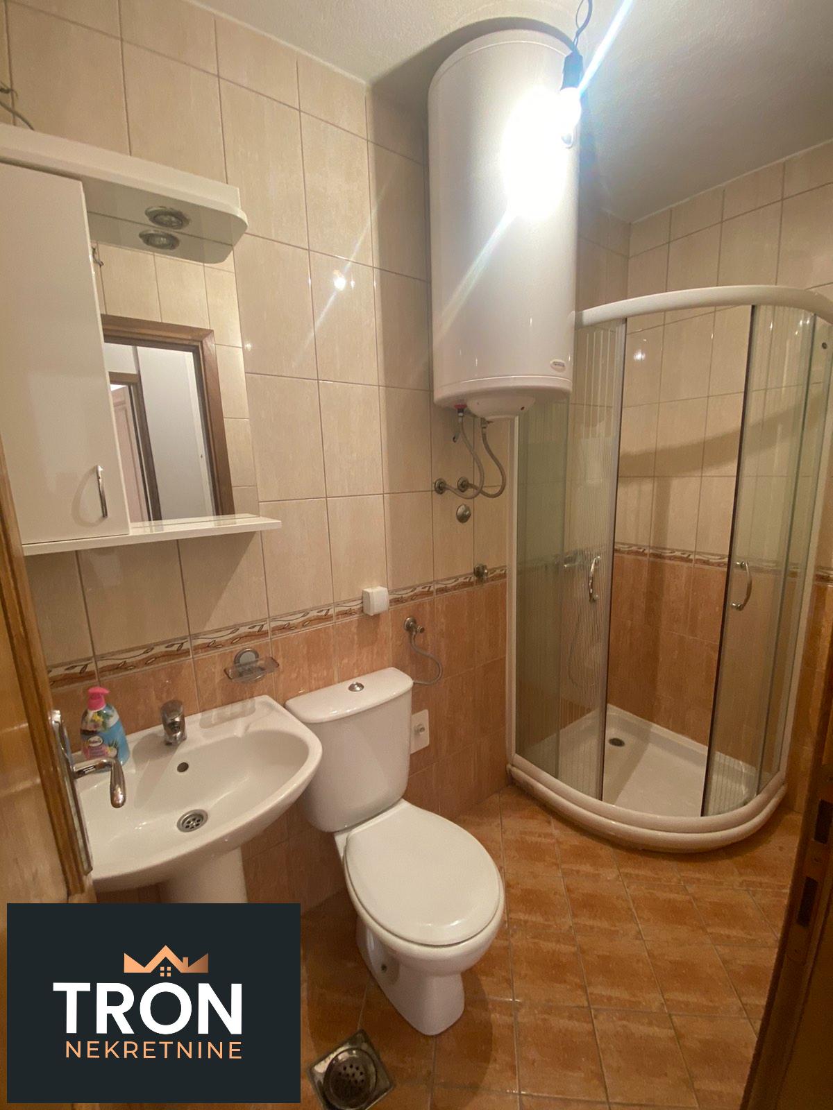 Jednosoban stan kod Opštine 42m2 4