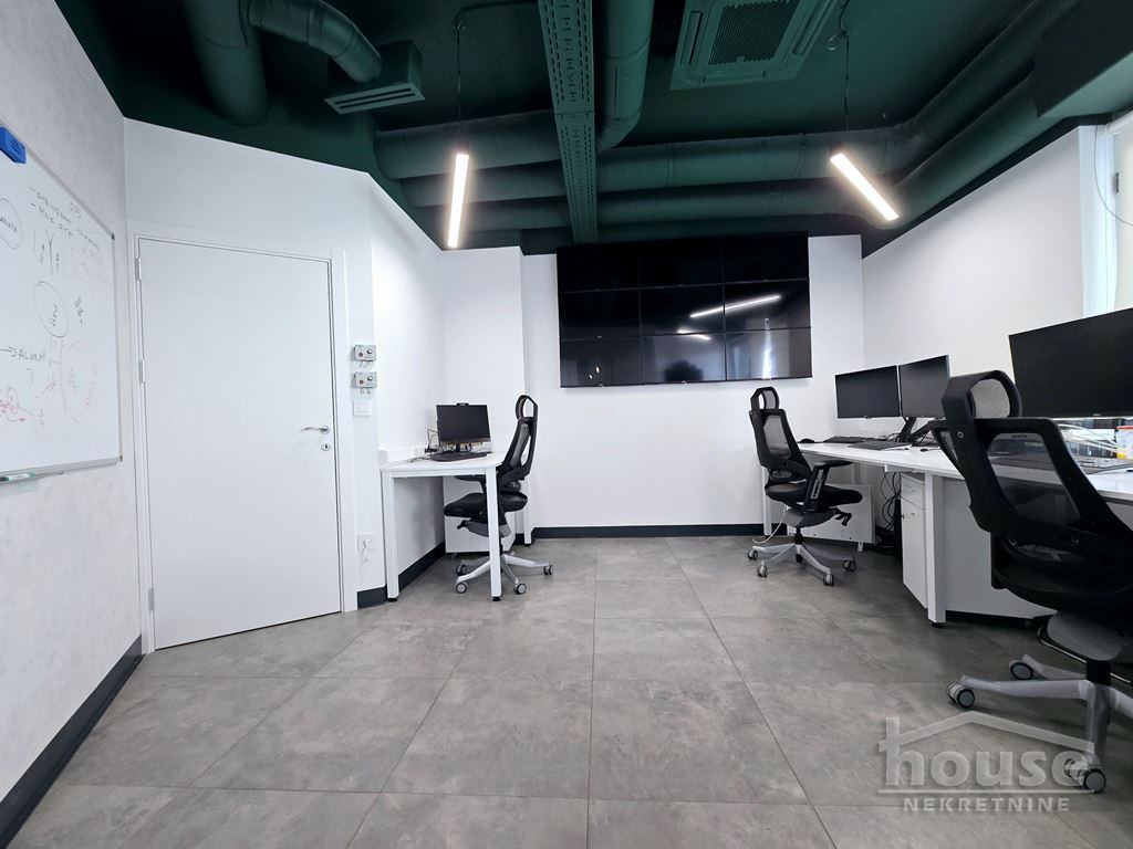 Lokal,NOVI SAD,BULEVAR EVROPE 291m2,824000€ , ID: 8091756 8