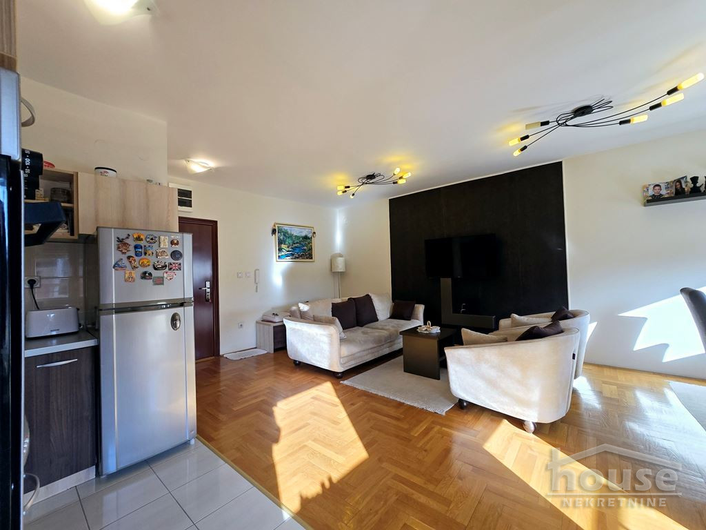 Stan,NOVI SAD,CENTAR 89m2,160680€ , ID: 1062355 5