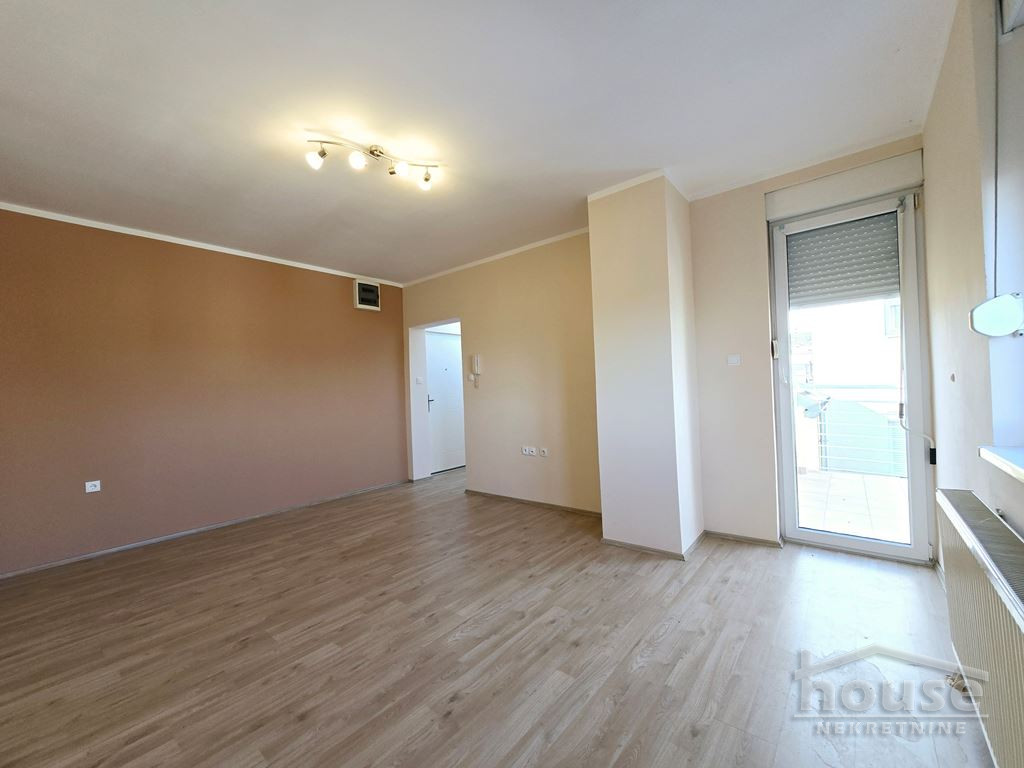 Stan,NOVI SAD,SALAJKA 34m2,71590€ , ID: 1062570 4