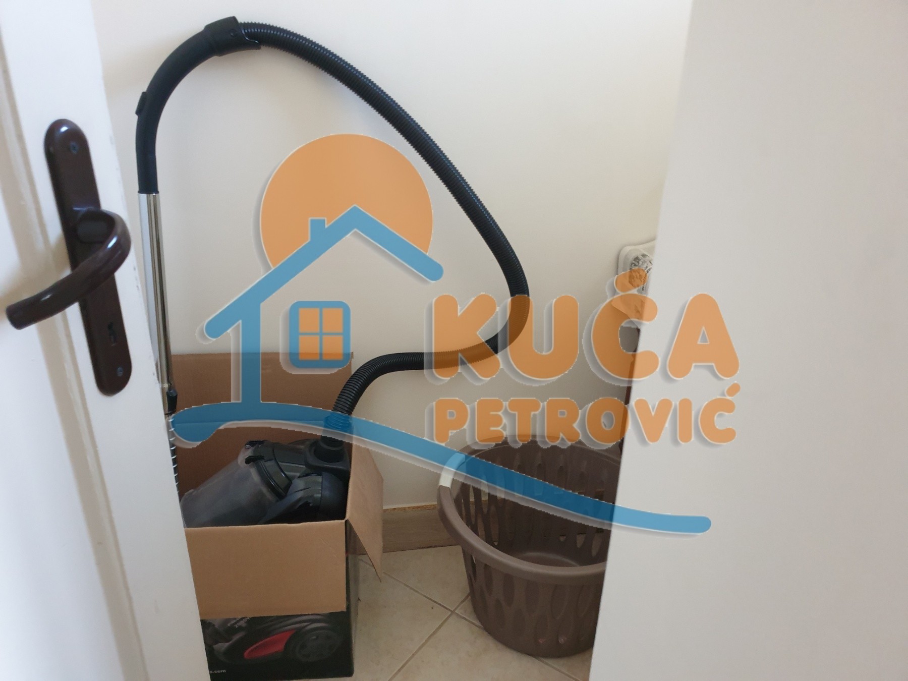 Jednosoban stan, 67 m2, Centar, Vožda Karađorđa ID: i-012573 9