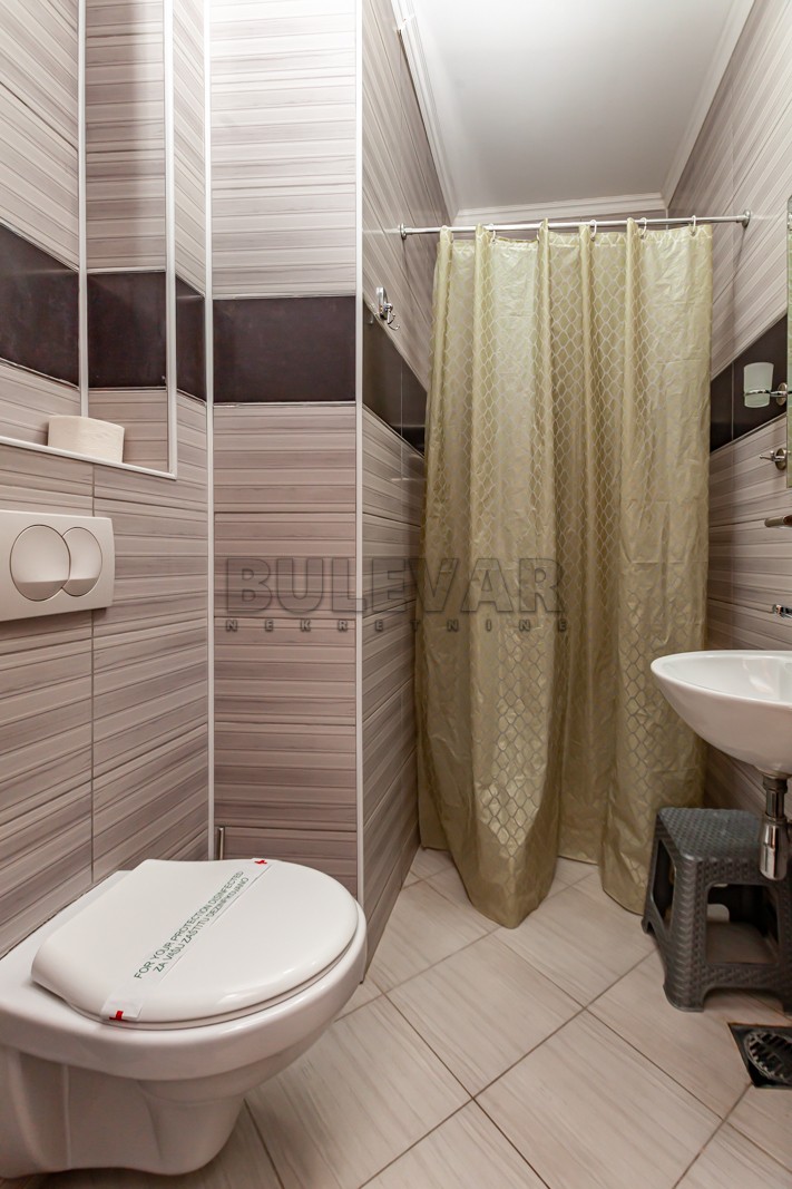 Lokal, 650 m2, Krste Tošića ID: p-012547 12