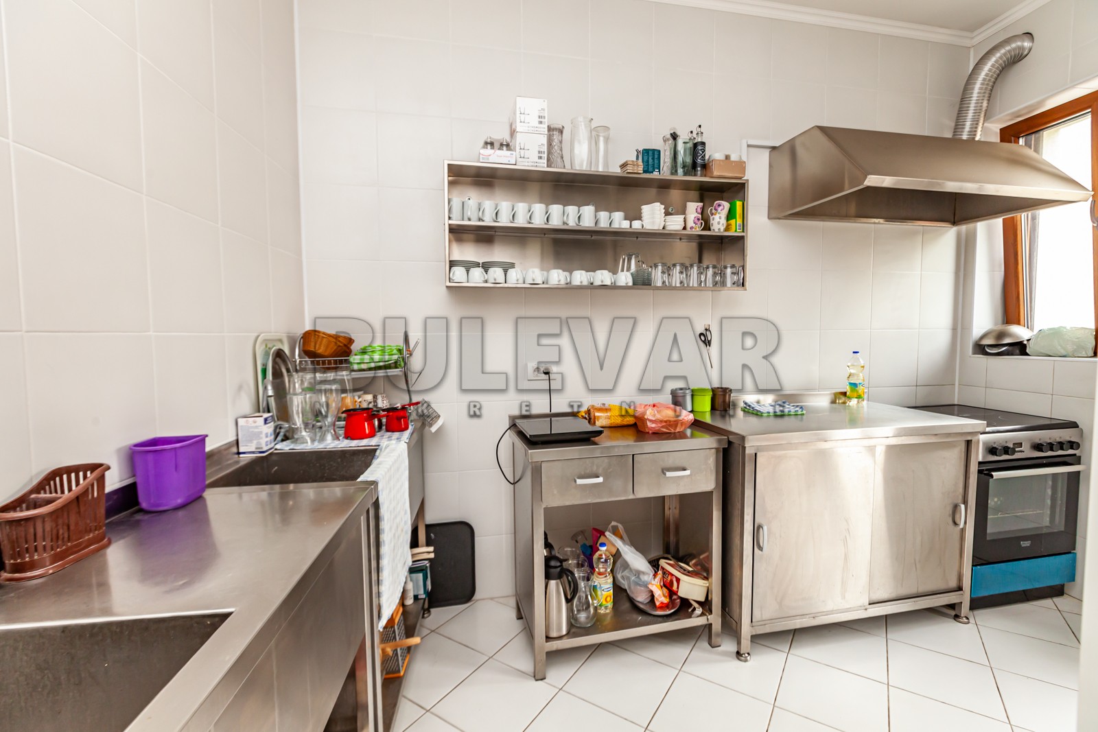 Lokal, 650 m2, Krste Tošića ID: p-012547 25