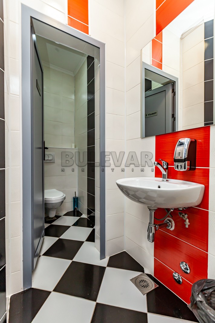 Lokal, 650 m2, Krste Tošića ID: p-012547 27