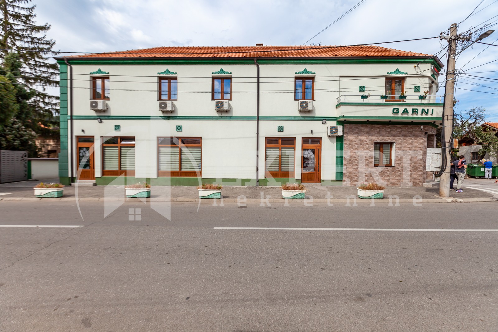 Lokal, 650 m2, Krste Tošića ID: p-012547 2