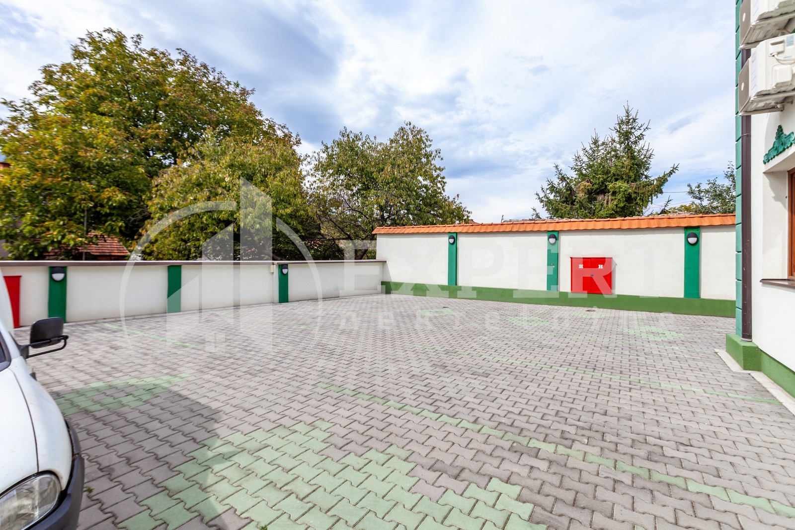 Lokal, 650 m2, Krste Tošića ID: p-012547 4