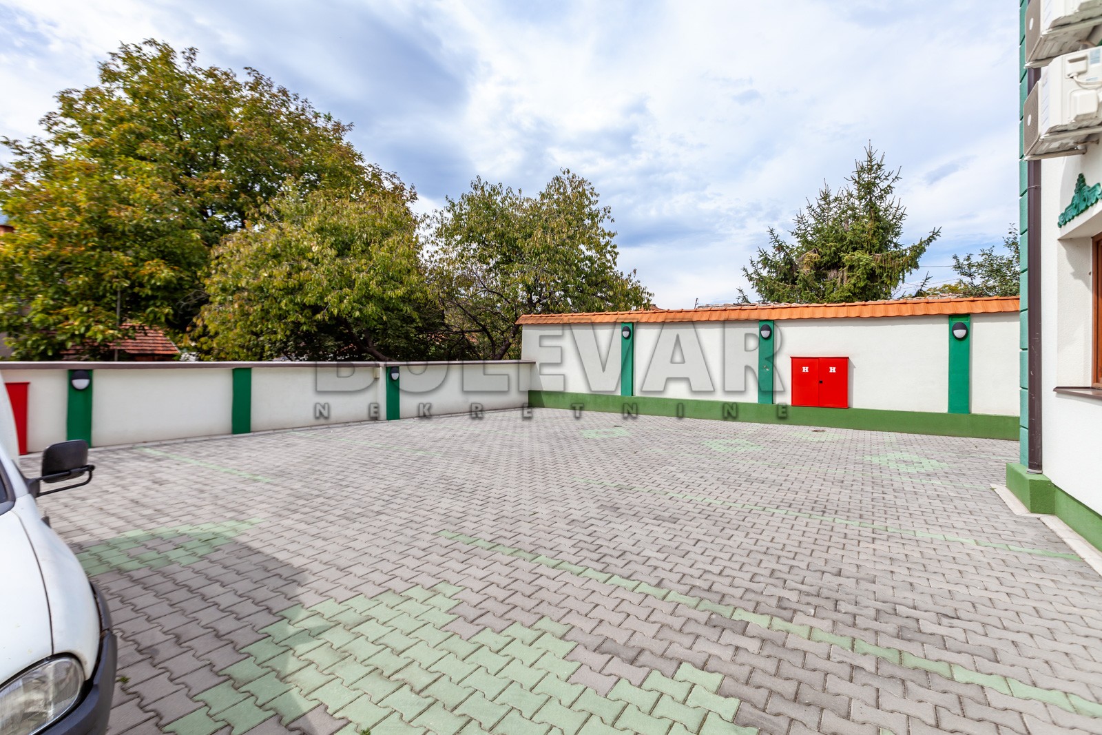 Lokal, 650 m2, Krste Tošića ID: p-012547 4