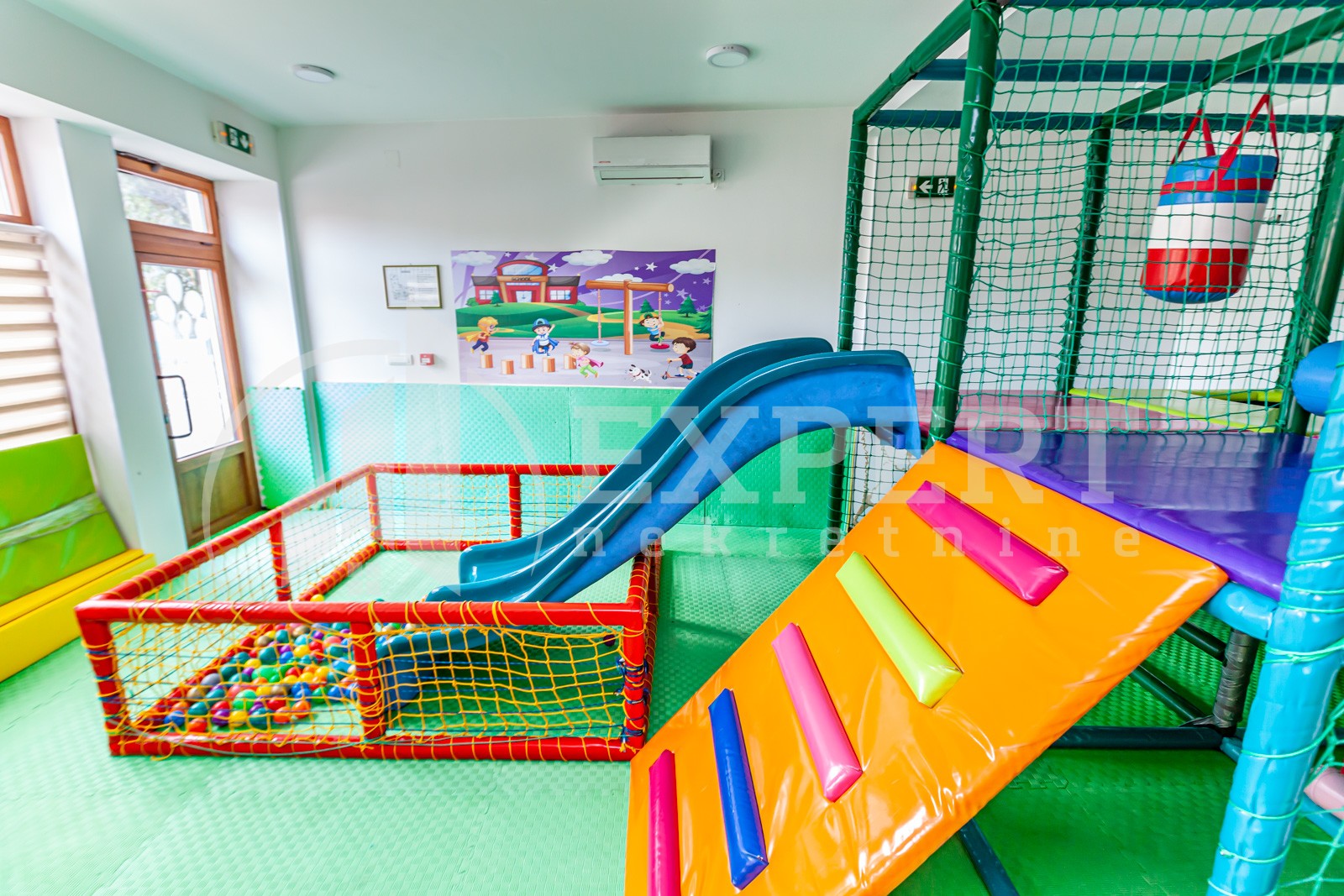 Lokal, 650 m2, Krste Tošića ID: p-012547 19