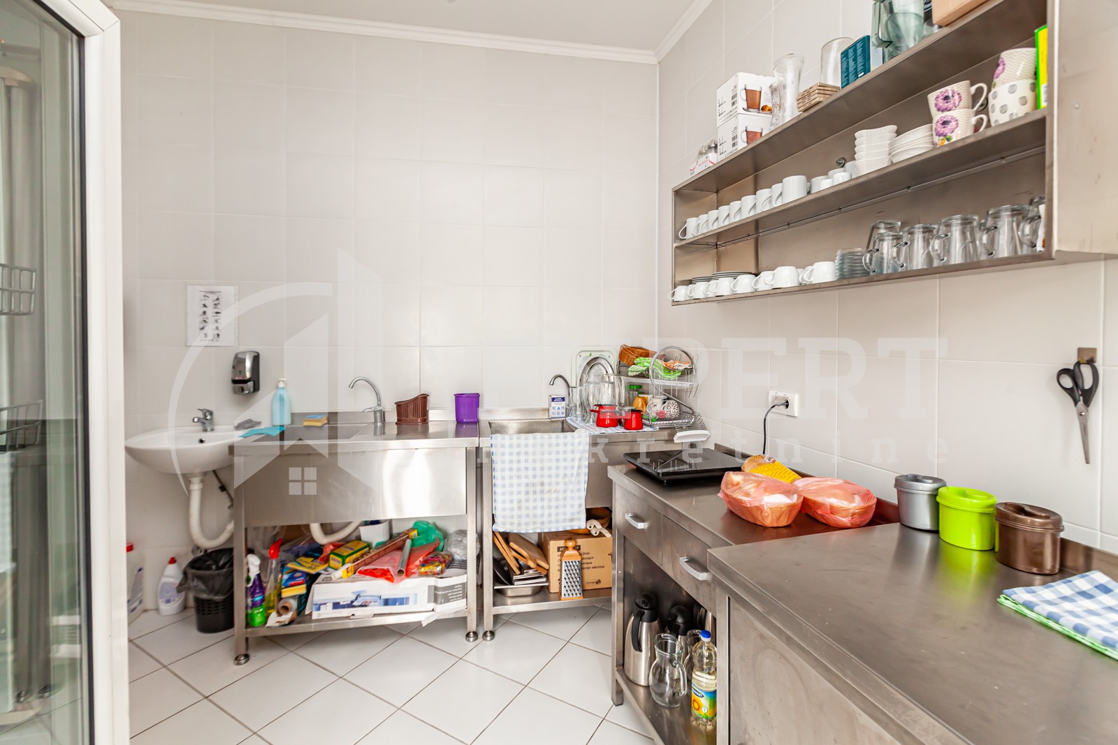 Lokal, 650 m2, Krste Tošića ID: p-012547 26