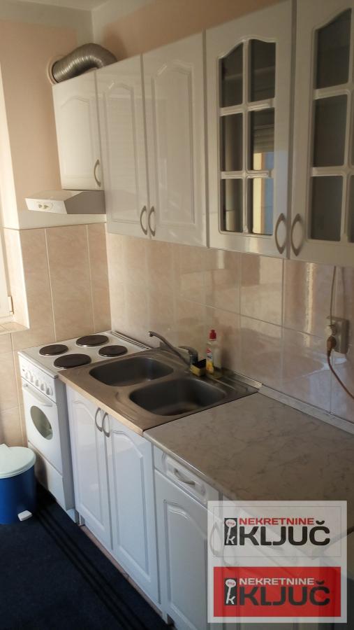 GRBAVICA, 29m2, Jednosoban, Namešten sa Parking mestom 5