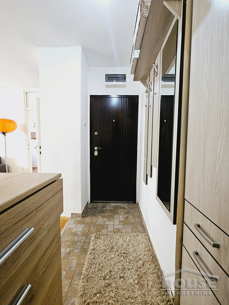 Stan,NOVI SAD,BULEVAR 58m2,142140€ , ID: 1062609 15