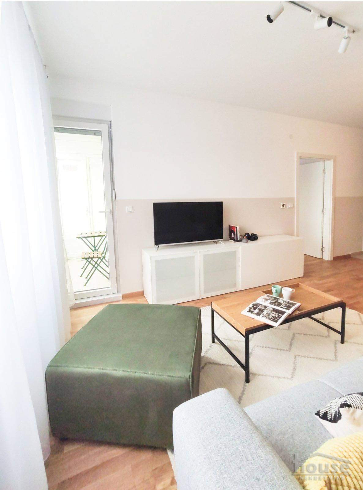 Stanovi,NOVI SAD,PODBARA 42m2,600€ , ID: 9113376 1