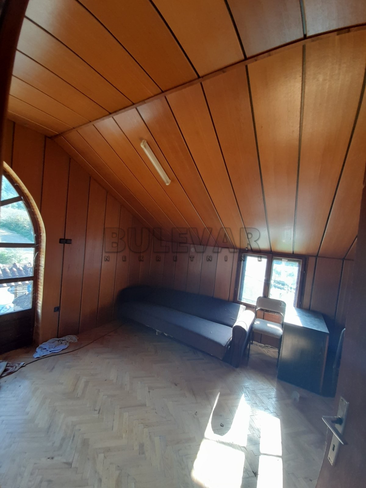 četvorosobna kuća, 252 m2, 19. oktobra ID: p-012586 6