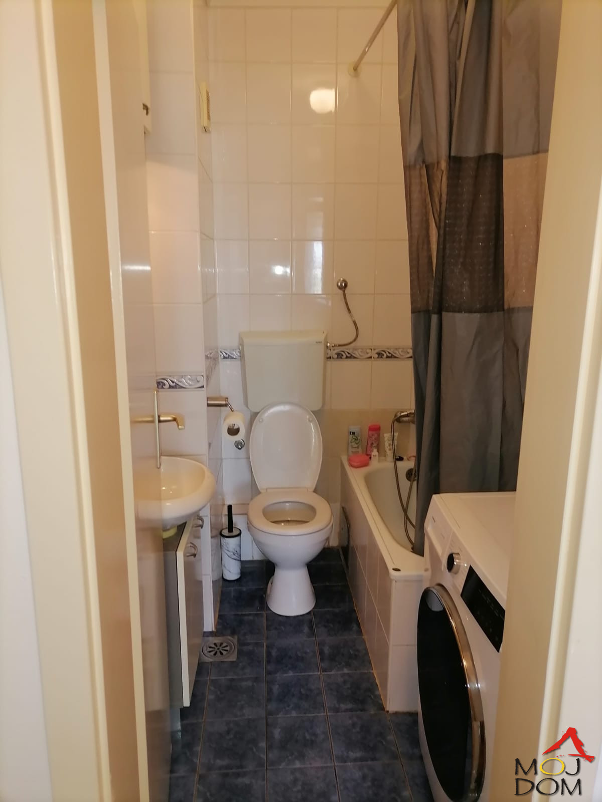 Stan,NOVI SAD,SALAJKA,kv: 71, € 166850, ID: 1027058 8