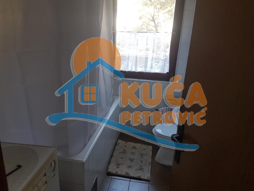 Trosoban stan, 78 m2, Čair, Rajićeva ID: i-012594 13