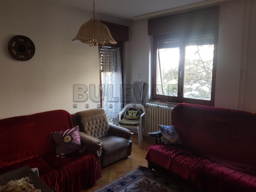 Trosoban stan, 78 m2, Čair, Rajićeva ID: i-012594 10