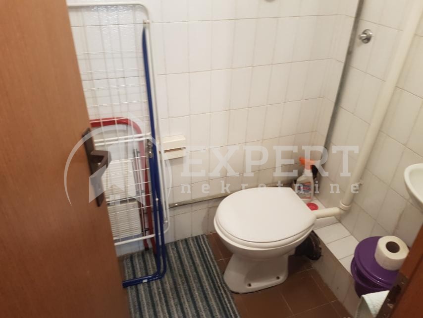 Trosoban stan, 78 m2, Čair, Rajićeva ID: i-012594 14