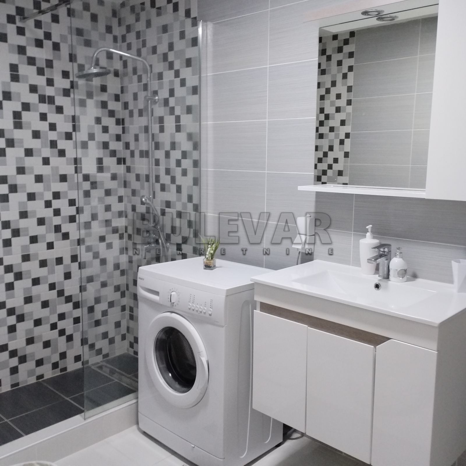četvorosobna kuća, 350 m2, Palilula, Mokranjčeva ID: p-012599 31