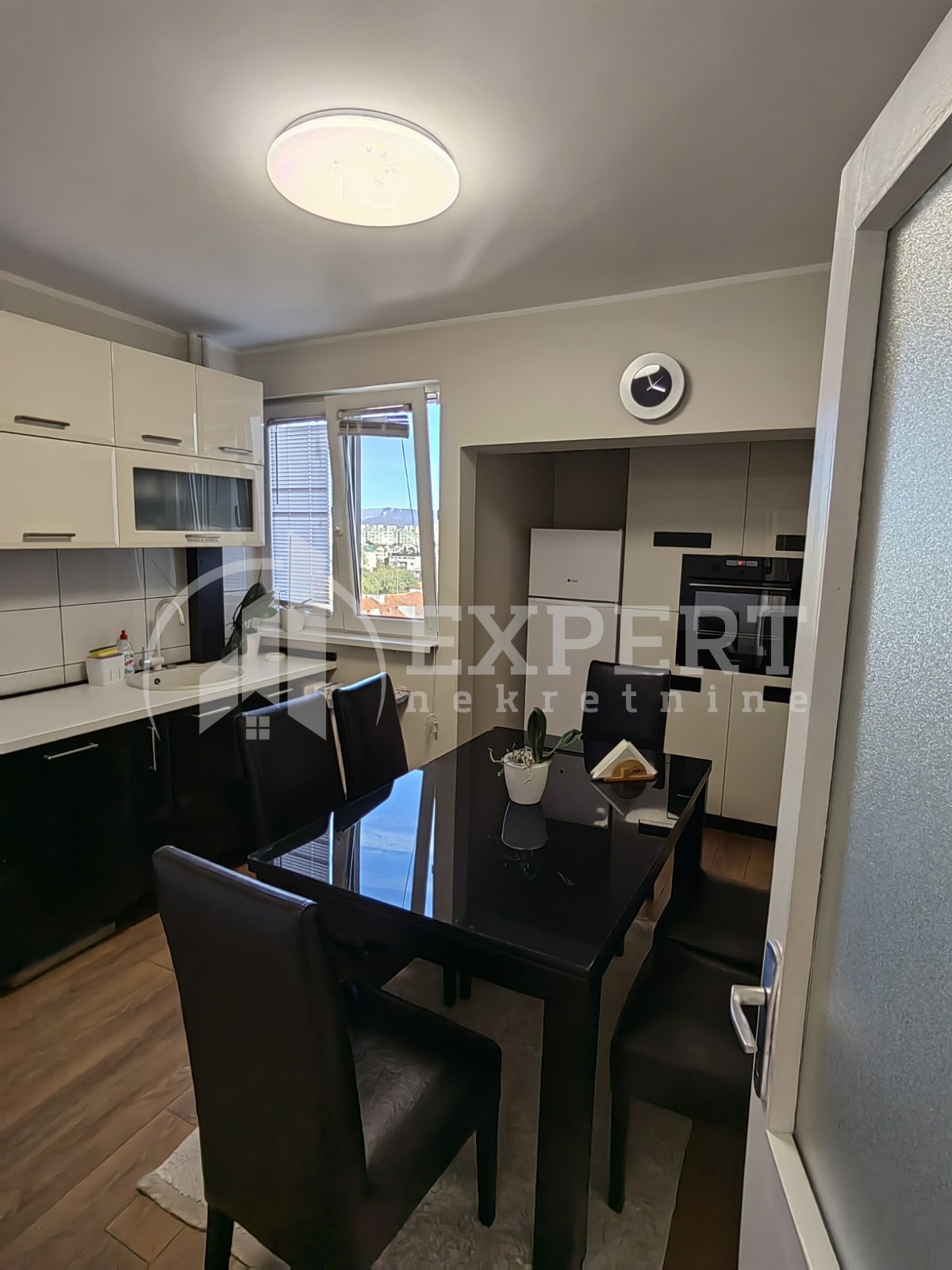 Dvosoban stan, 57 m2, Medicinski fakultet, Bulevar dr Zorana ID: i-012598 4