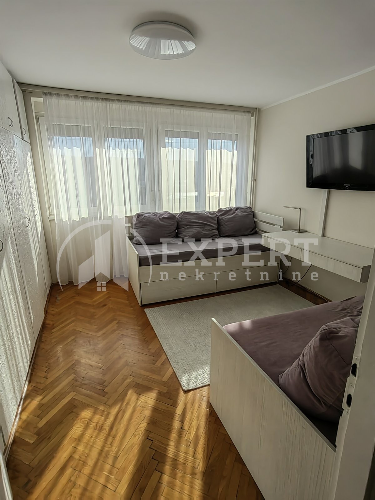 Dvosoban stan, 57 m2, Medicinski fakultet, Bulevar dr Zorana ID: i-012598 7