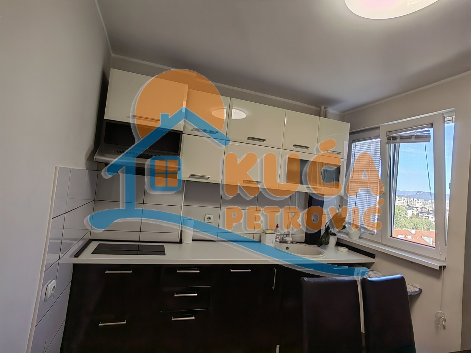 Dvosoban stan, 57 m2, Medicinski fakultet, Bulevar dr Zorana ID: i-012598 3