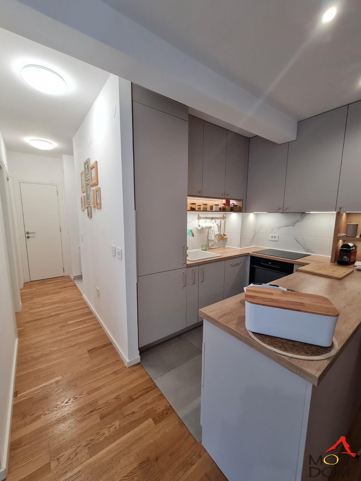 Stan,NOVI SAD,ŠONSI,kv: 58, € 193600, ID: 1029097 12