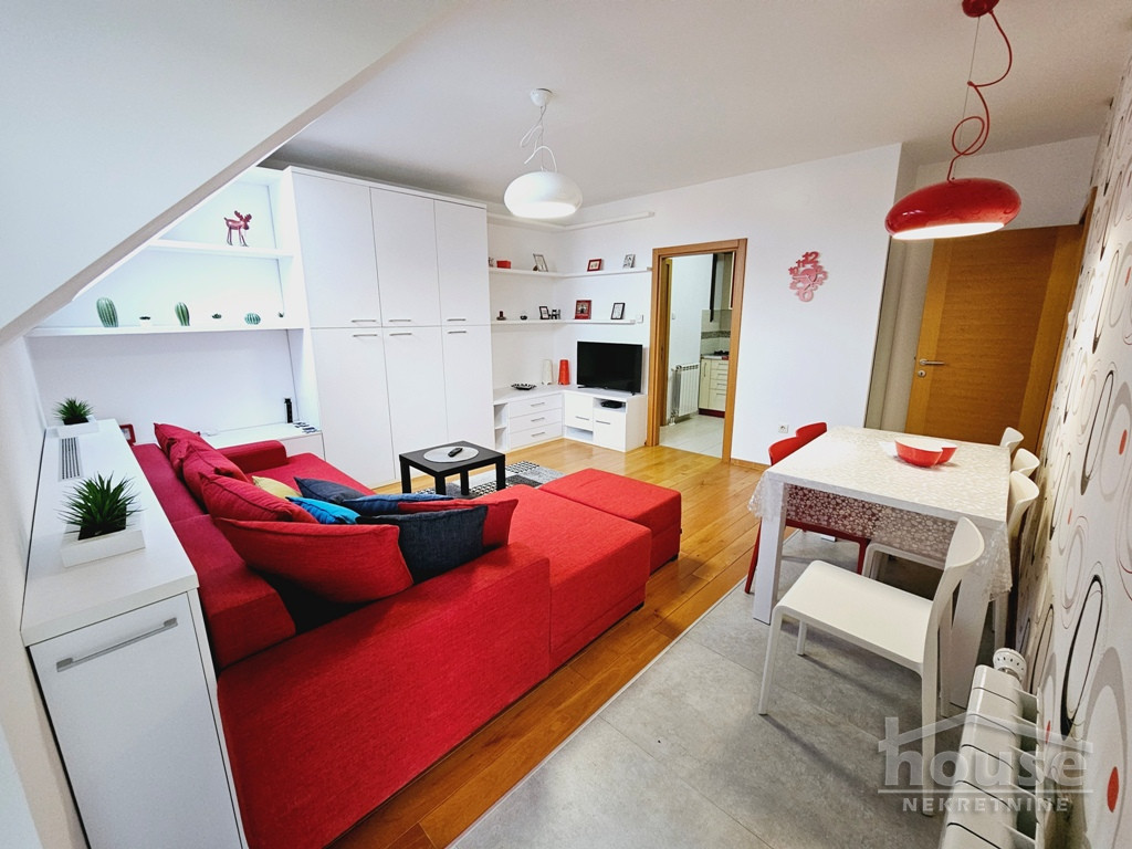 Stan,NOVI SAD,CENTAR 44m2,174000€ , ID: 1062635 3