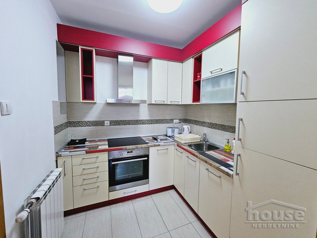 Stan,NOVI SAD,CENTAR 44m2,174000€ , ID: 1062635 12