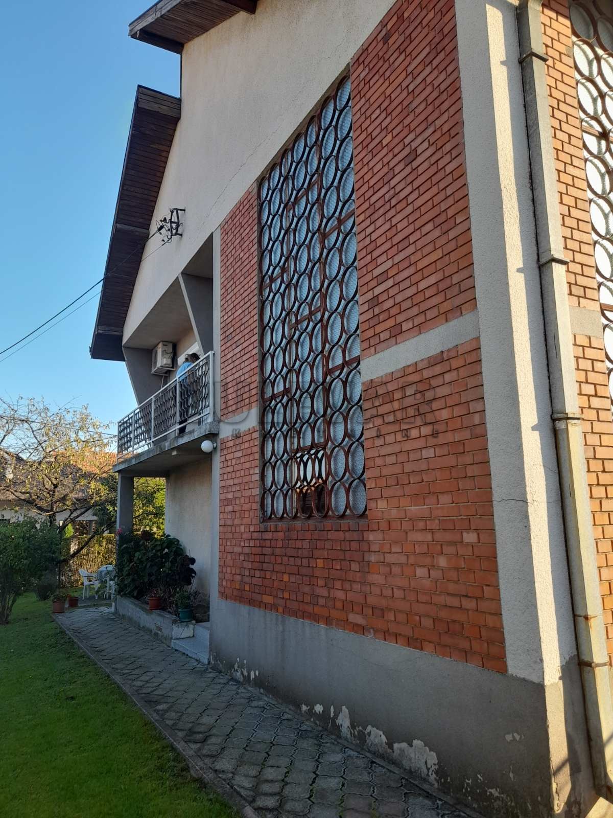 četvorosobna kuća, 160 m2, Šumarice, Gornjomilanovačka ID: p-012635 2