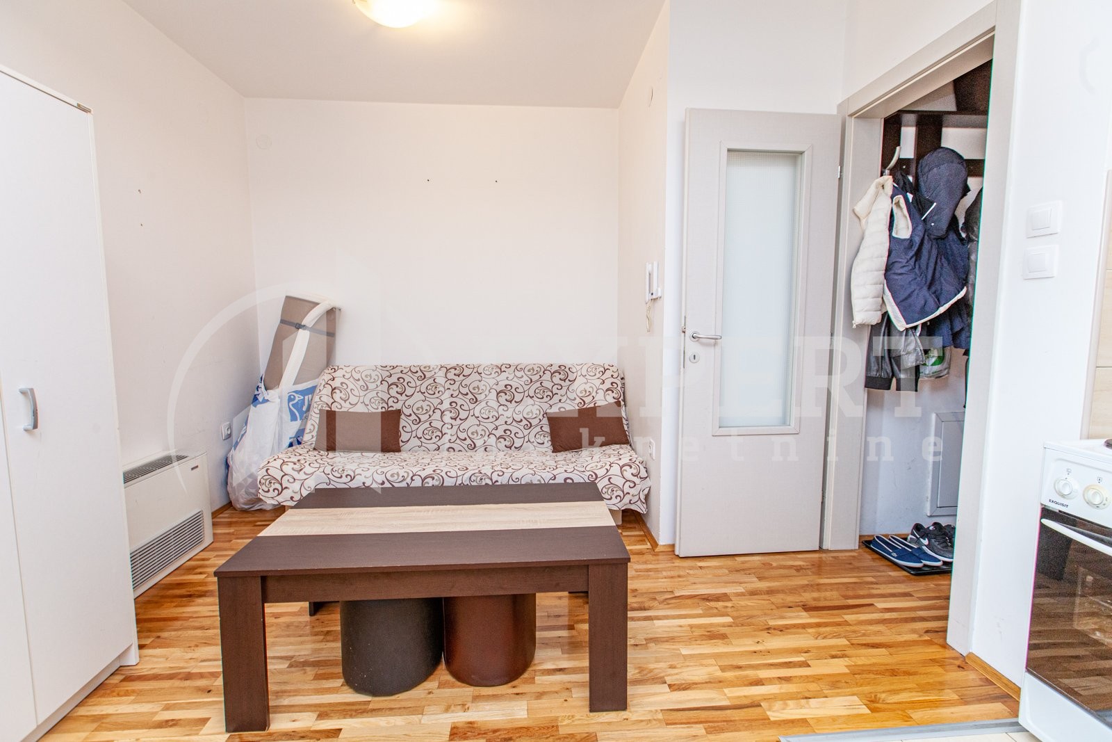 Jednosoban stan, 25 m2, Crveni Pevac, Cara Dušana ID: i-03292 3