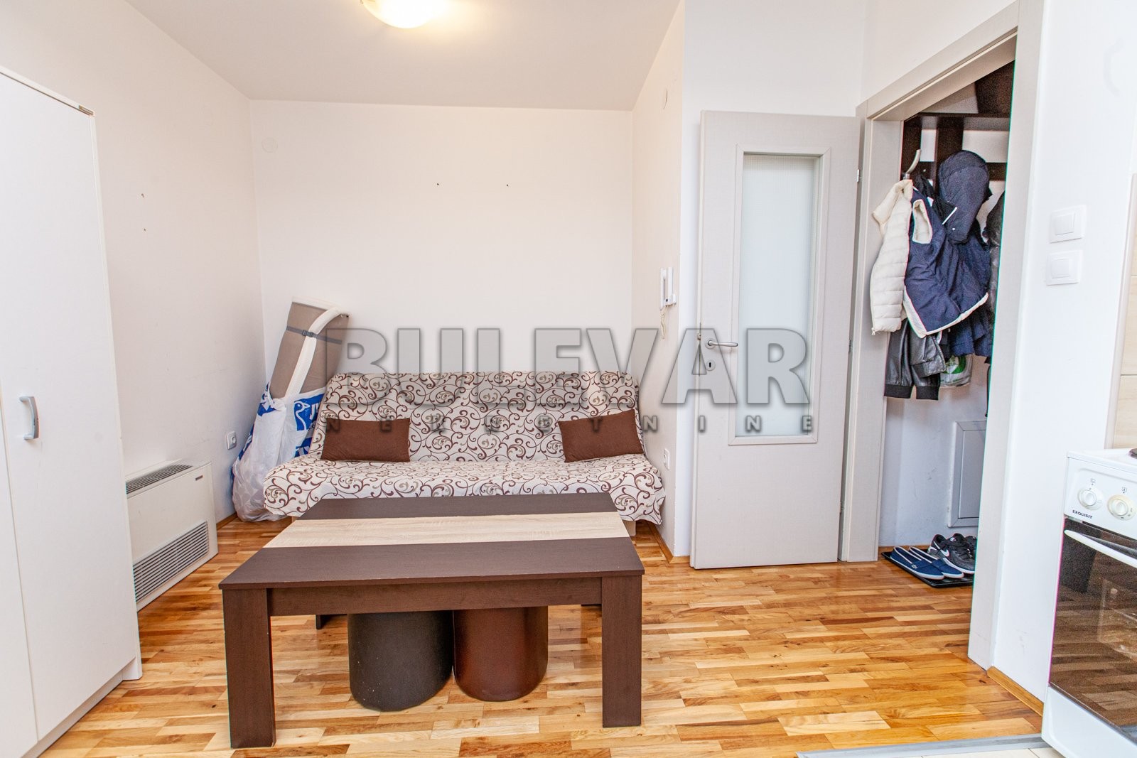 Jednosoban stan, 25 m2, Crveni Pevac, Cara Dušana ID: i-03292 3