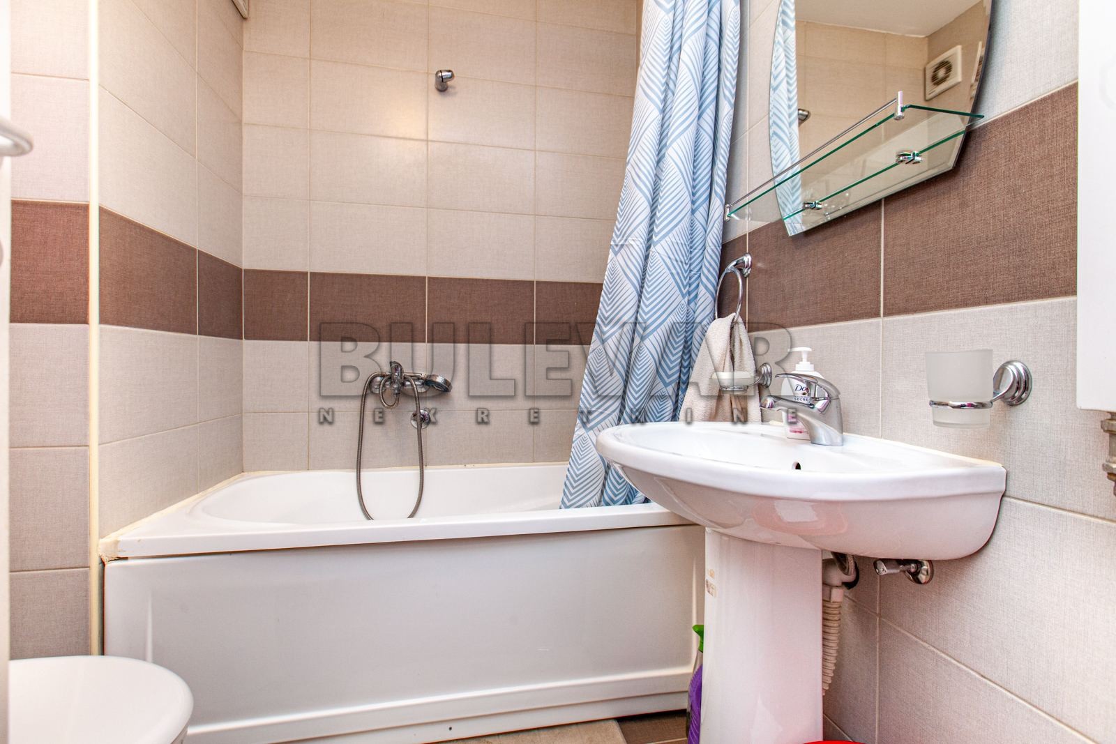 Jednosoban stan, 25 m2, Crveni Pevac, Cara Dušana ID: i-03292 6