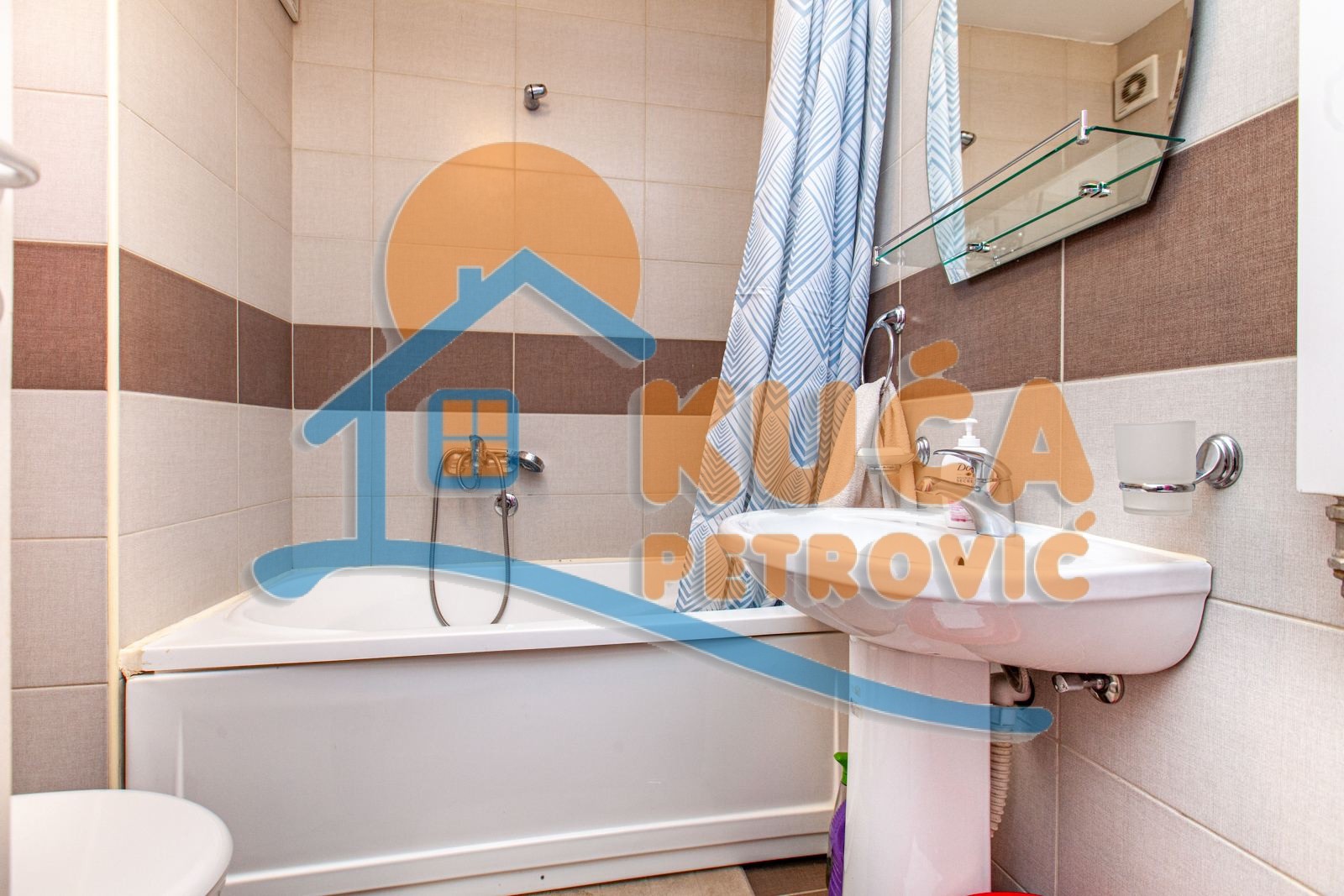 Jednosoban stan, 25 m2, Crveni Pevac, Cara Dušana ID: i-03292 6