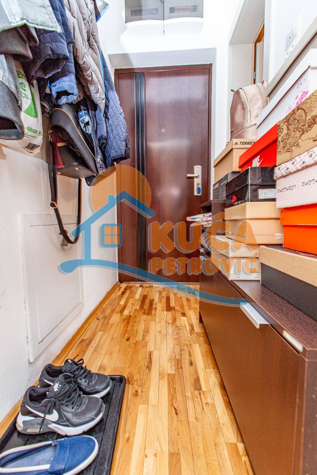 Jednosoban stan, 25 m2, Crveni Pevac, Cara Dušana ID: i-03292 7