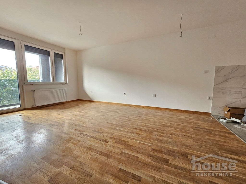 Stan,NOVI SAD,AVIJACIJA 85m2,214500€ , ID: 1061847 2