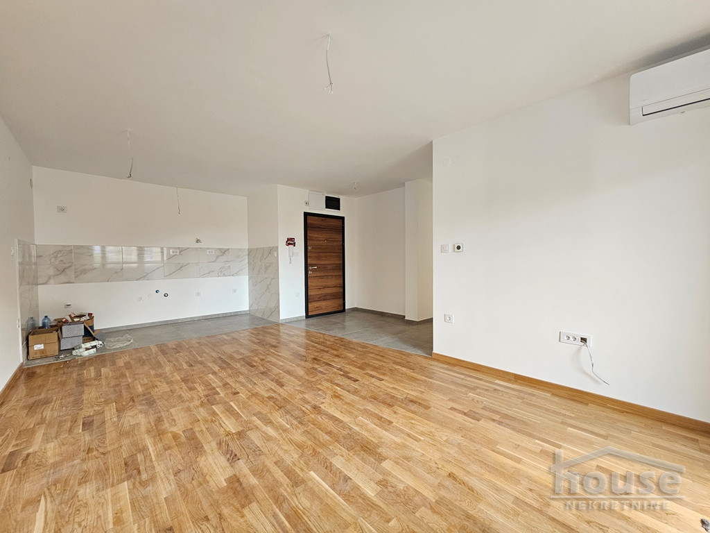 Stan,NOVI SAD,AVIJACIJA 85m2,214500€ , ID: 1061847 3