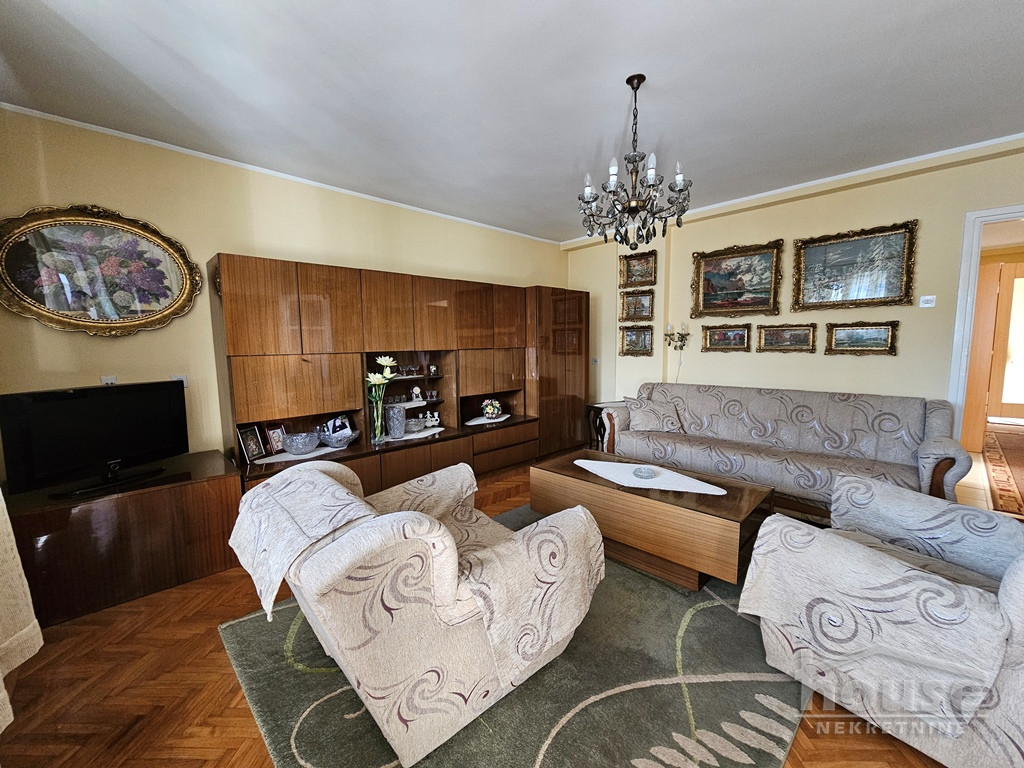 Stan,NOVI SAD,BULEVAR 76m2,175100€ , ID: 1061998 4